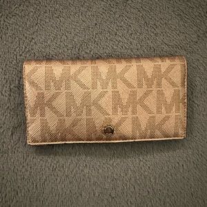 Michael Kors MK Rose Gold Wallet